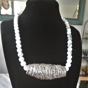 Stunning Sterling Silver and White Howlite Necklace - 18"